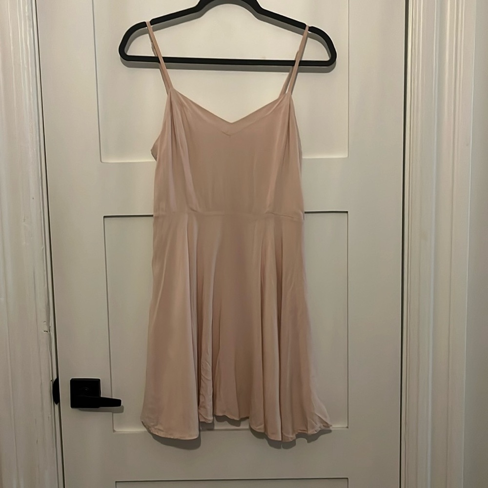 Aritzia Talula Lipinski Dress Light Pink